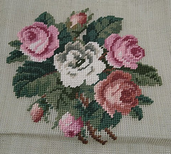 Pre-worked Center Work FLOWER ROSES BOUQUET Needlepoint Canvas 8″ x 8″, #2192