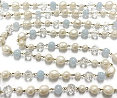 5 FEET VINTAGE JAPAN PEARL CRYSTAL ACRYLIC BABY BLUE BEADED BRASS LINK CHAIN L3