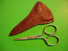 4″ Sharp Italian Embroidery Sewing Scissors w/case Money Back Guaranteed to Cut